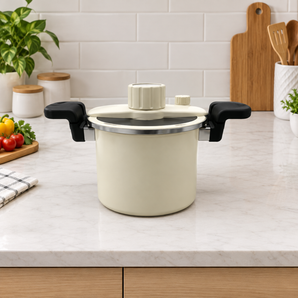 Heavy-Duty Iron Pressure Cooker(4L)