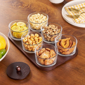 Minimalist Glass Snack Plate with Bamboo Lid