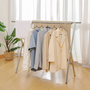 Versatile Indoor/Outdoor Clothes Drying Rack